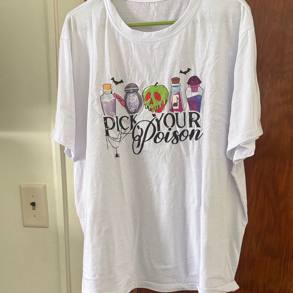 White Graphic Short Sleeve Tee